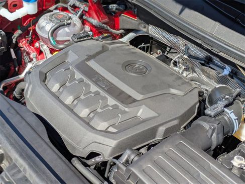 Certified 2023 Volkswagen Tiguan SE image 35