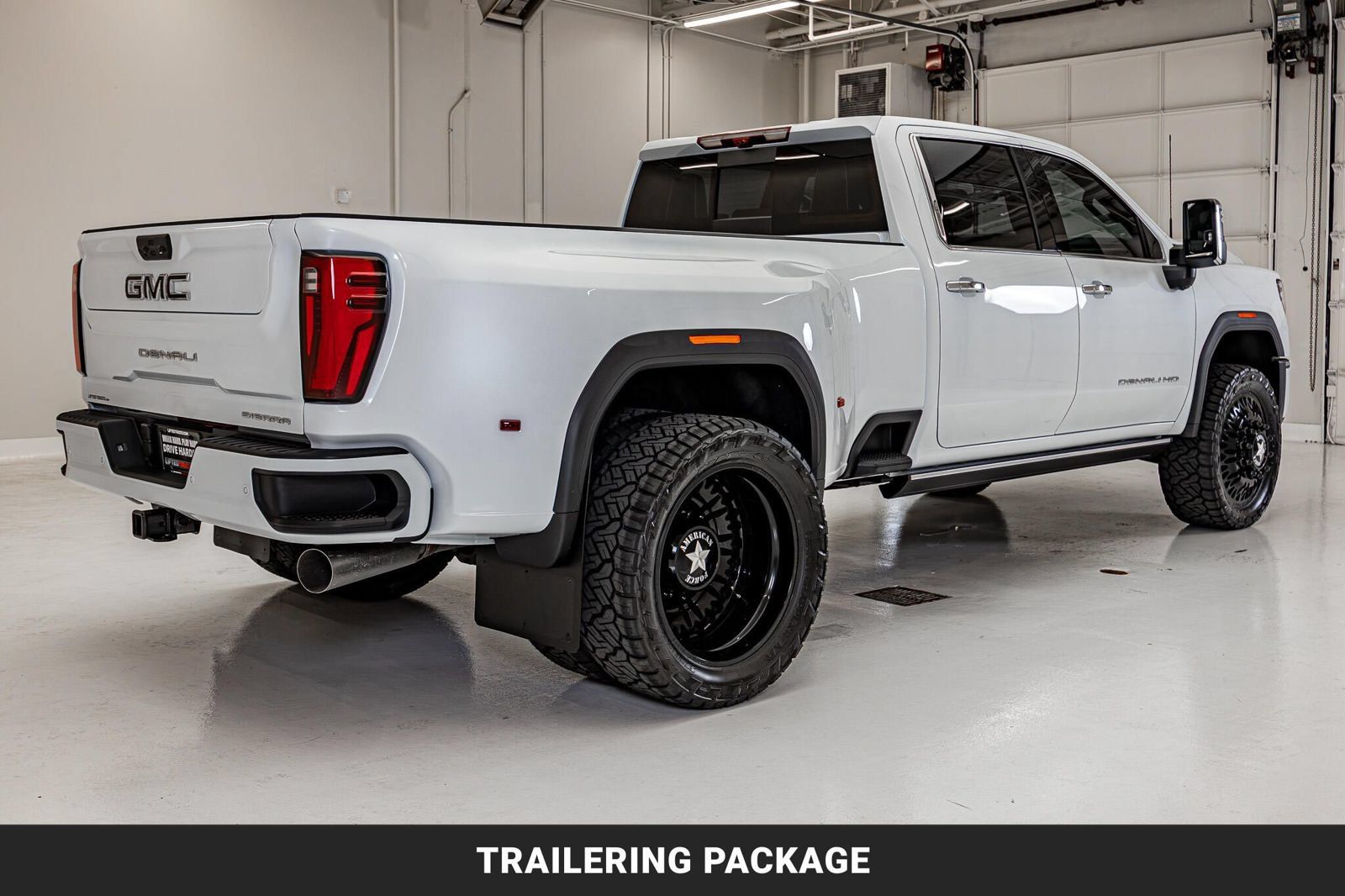 Used 2026 GMC Sierra 3500 Denali Ultimate AWD/4WD image 10