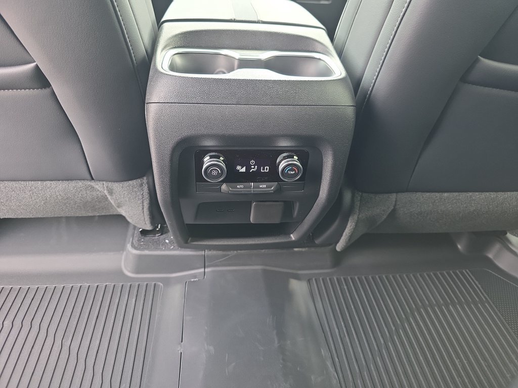 New 2026 Buick Enclave Sport Touring w/ Power Package FWD image 35