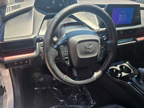 Used 2023 Toyota Prius Prime FWD image 23