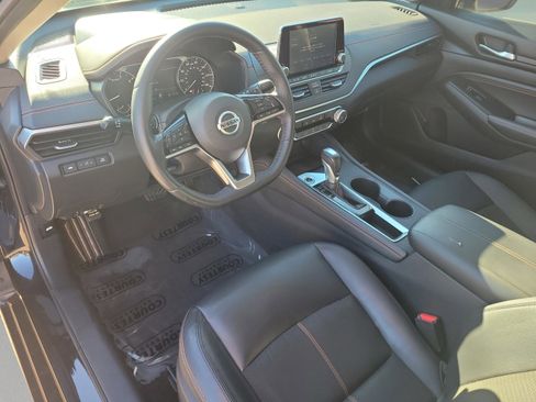 Used 2019 Nissan Altima 2.5 SR image 17