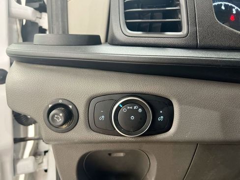 Used 2020 Ford Transit 250 Medium Roof w/ Load Area Protection Package RWD image 17