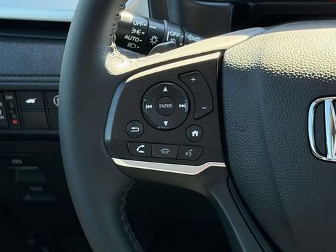 Used 2024 Honda Odyssey EX-L image 17