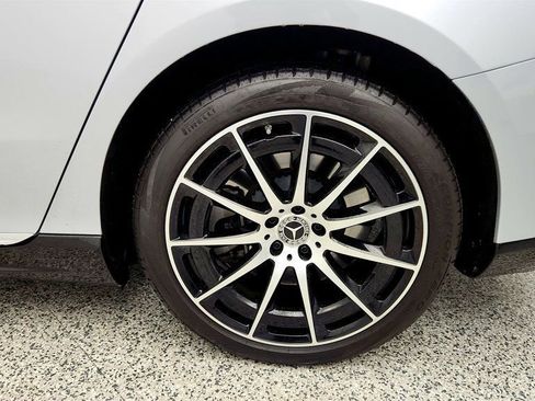 Used 2023 Mercedes-Benz EQS 580 4MATIC Sedan image 9