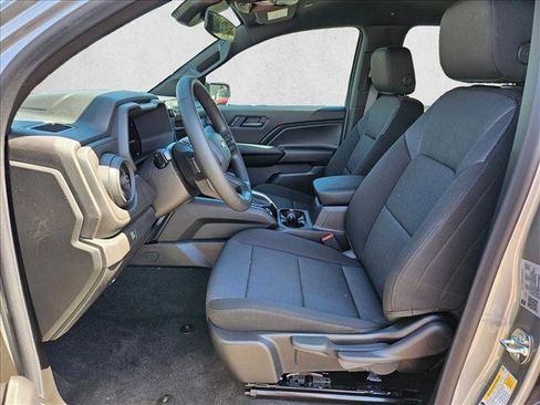 New 2026 Chevrolet Colorado W/T AWD/4WD image 4