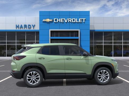 New 2026 Chevrolet TrailBlazer LS w/ LS Convenience Package FWD image 5