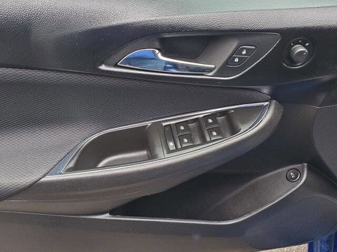 Used 2016 Chevrolet Cruze LT w/ Convenience Package FWD image 12