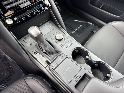 Certified 2025 Lexus IS 350 F Sport w/ Accessory Package 2 RWD image 21