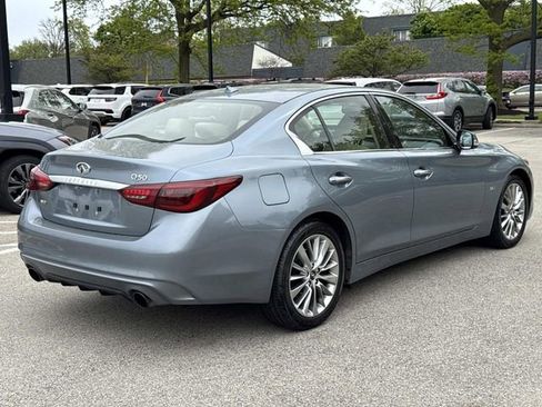 Used 2019 INFINITI Q50 Luxe w/ Essential Package (3.0T Luxe) AWD/4WD image 5
