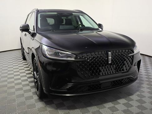 New 2026 Lincoln Aviator Reserve image 9