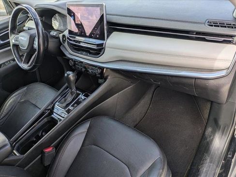 Used 2022 Jeep Compass Limited AWD/4WD image 21