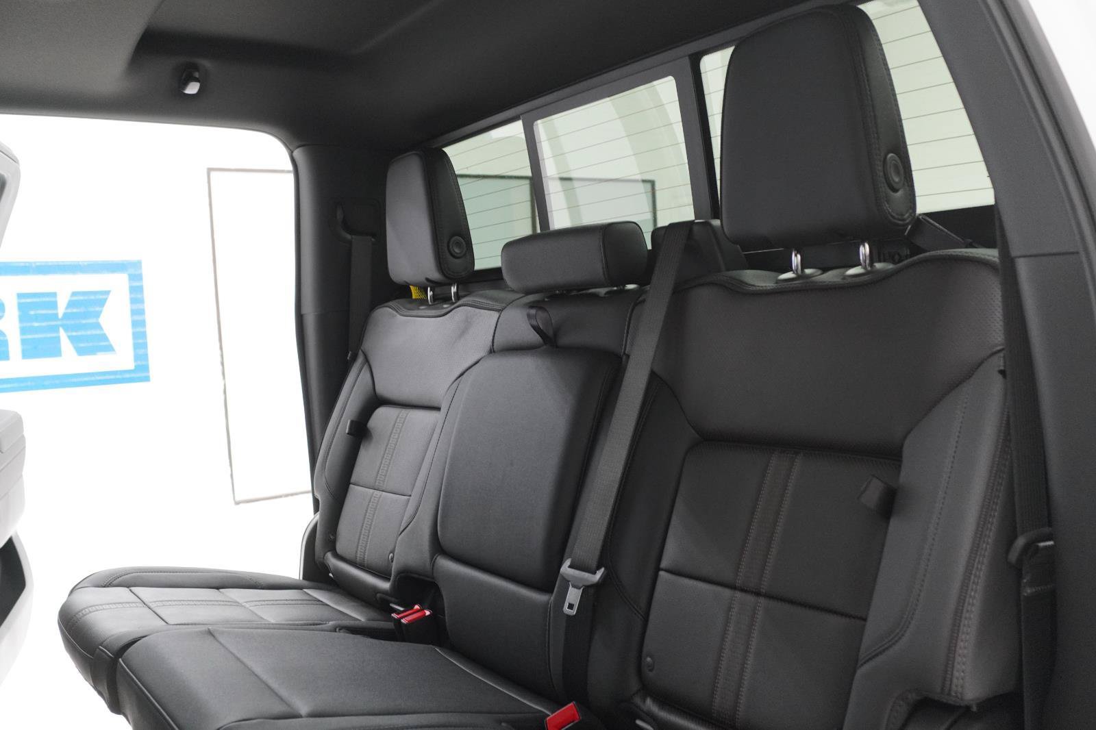 New 2026 Chevrolet Silverado 2500 High Country AWD/4WD image 36