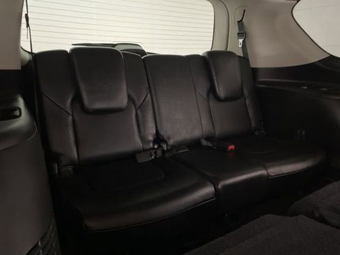 Used 2011 INFINITI QX56 2WD w/ Theater Pkg image 23