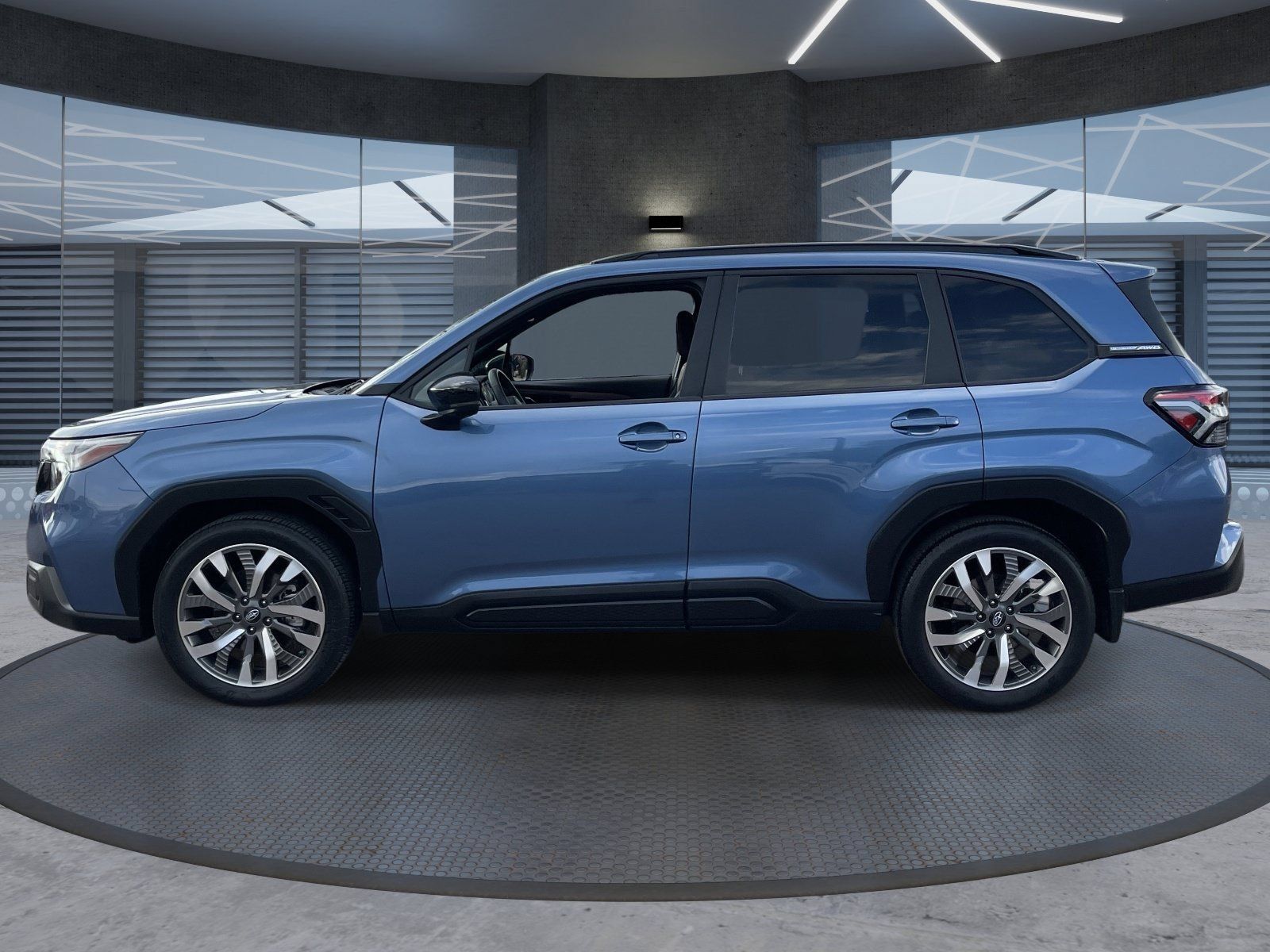 Used 2025 Subaru Forester Touring w/ Popular Package - Touring AWD/4WD image 3