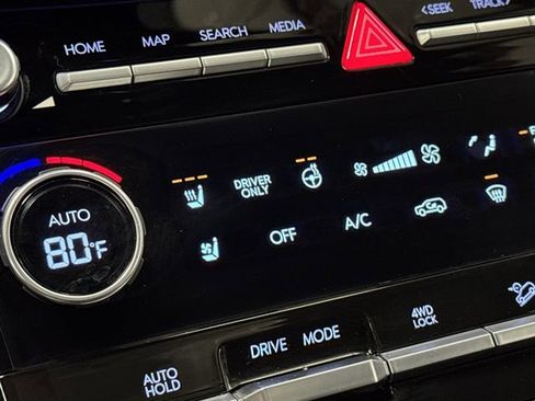 Used 2024 Hyundai Santa Fe Calligraphy image 8