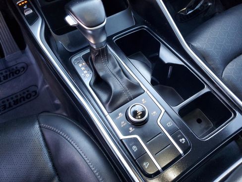 Certified 2022 Kia Sorento S w/ Panoramic Sunroof Package image 27