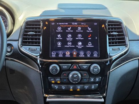 Used 2019 Jeep Grand Cherokee High Altitude AWD/4WD image 27