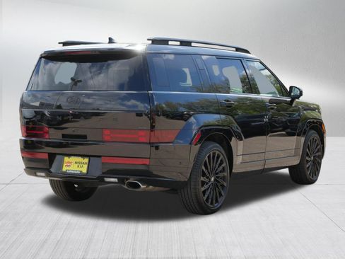 Used 2025 Hyundai Santa Fe Calligraphy AWD/4WD image 7