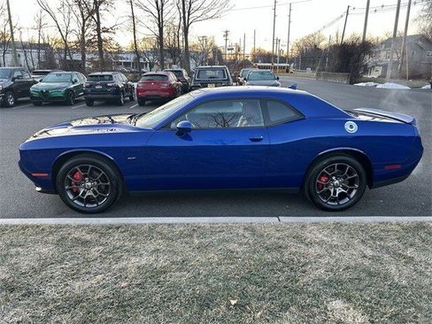 Certified 2018 Dodge Challenger GT w/ Technology Group image 5