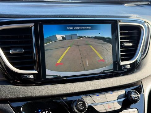 New 2026 Chrysler Voyager LX FWD image 17