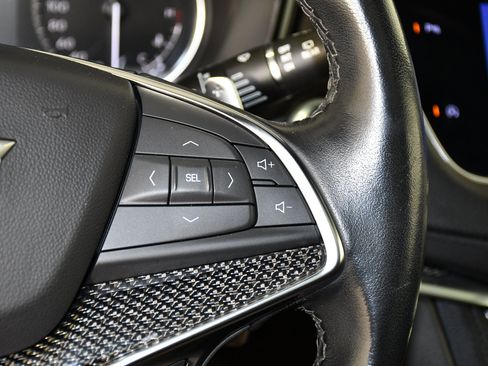 Used 2023 Cadillac XT5 Sportv AWD/4WD image 21