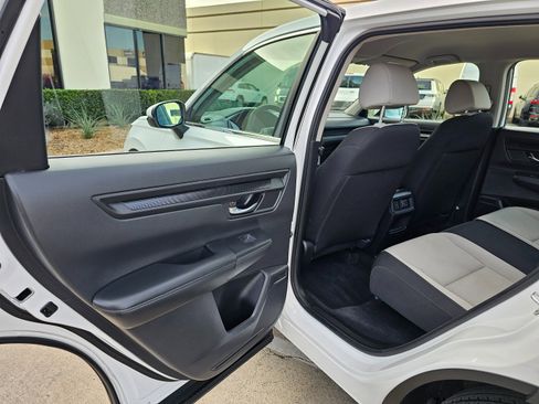 Used 2023 Honda CR-V LX image 16