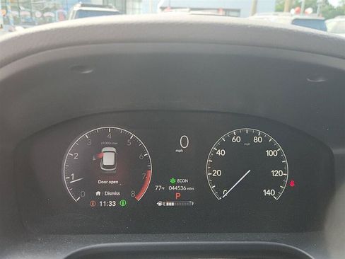 Certified 2024 Honda HR-V LX image 5