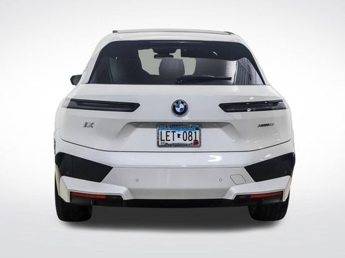 Certified 2024 BMW iX xDrive50 w/ Premium Package AWD/4WD image 4