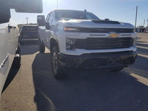 New 2026 Chevrolet Silverado 2500 Custom w/ Custom Convenience Package image 6