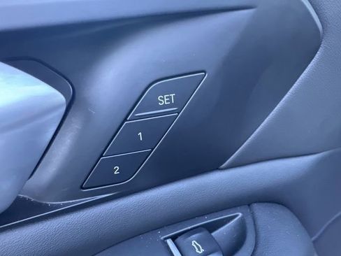 Used 2025 BMW X5 xDrive50e image 26