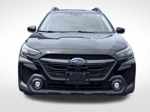 Used 2024 Subaru Outback Premium AWD/4WD image 2