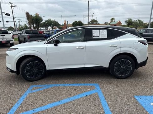 Certified 2026 Nissan Murano Platinum w/ Cargo Package AWD/4WD image 3