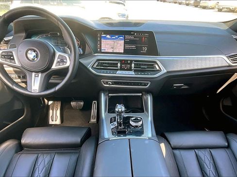 Used 2023 BMW X6 xDrive40i w/ Executive Package image 7