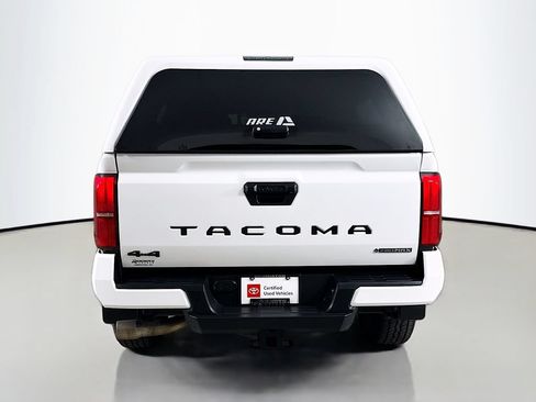 Certified 2024 Toyota Tacoma TRD Off-Road AWD/4WD image 7