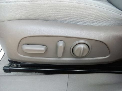 Used 2024 Chevrolet Malibu LT FWD image 21