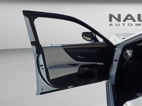 Certified 2024 Lexus ES 350 w/ Premium Package image 8