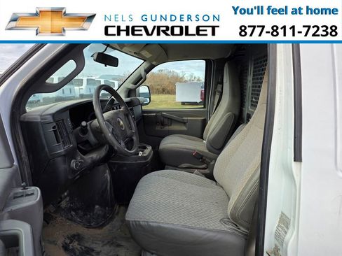 Used 2017 Chevrolet Express 3500 Work Van image 10