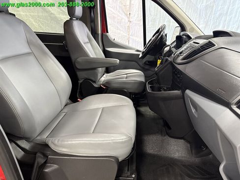 Used 2016 Ford Transit 150 XL image 5