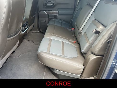 Used 2019 GMC Sierra 1500 Denali w/ Denali Ultimate Package AWD/4WD image 24