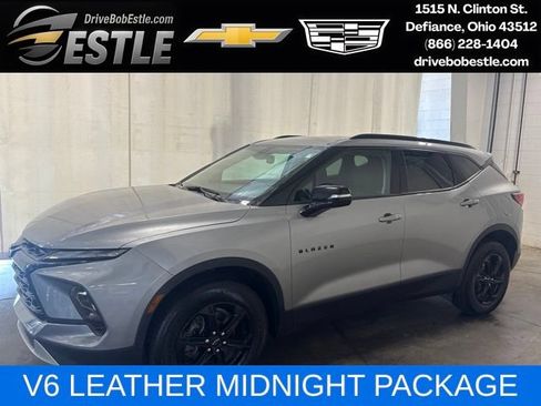 Used 2024 Chevrolet Blazer LT w/ Midnight/Sport Edition FWD image 1
