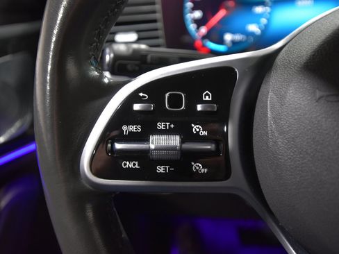 Used 2020 Mercedes-Benz GLE 350 4MATIC image 20