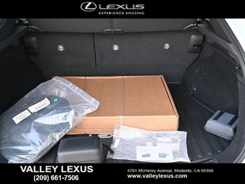 New 2026 Lexus RZ 350e 2WD image 18