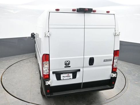Used 2023 RAM ProMaster 2500 FWD image 26