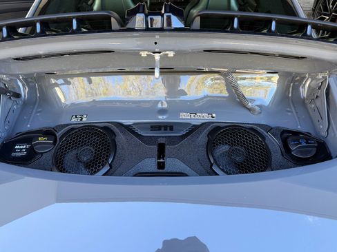 Used 2025 Porsche 911 Carrera GTS image 39