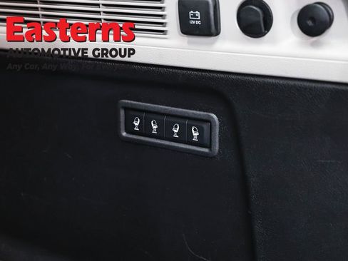 Used 2024 Jeep Wagoneer L Series II w/ Flexible Seating Group RWD image 27