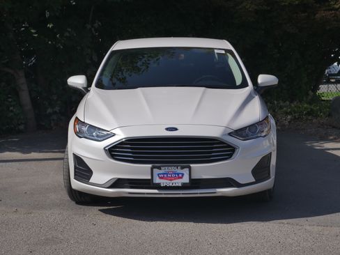 Used 2020 Ford Fusion SE AWD/4WD image 27