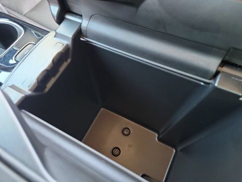 Used 2023 Buick Envision Essence FWD image 15
