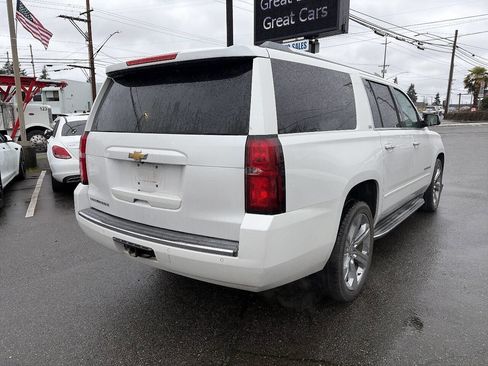 Used 2016 Chevrolet Suburban LTZ image 5