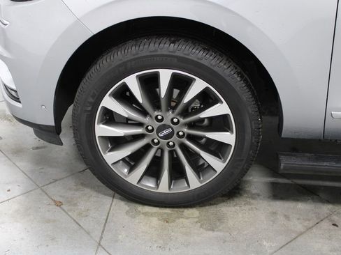 Used 2020 Lincoln Navigator Reserve image 21