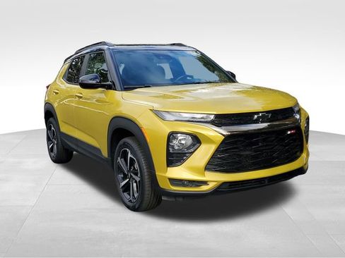 Certified 2023 Chevrolet TrailBlazer RS w/ Sun and Liftgate Package image 7
